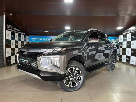 MITSUBISHI L200 TRITON 2.4 16V TURBO DIESEL SPORT HPE-S CD 4P 4X4 AUTOMÁTICO